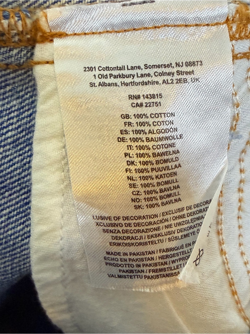 FOCO Seattle Seahawks Distressed Denim Shorts NFL Team Apparel Medium - Picture 9 of 9